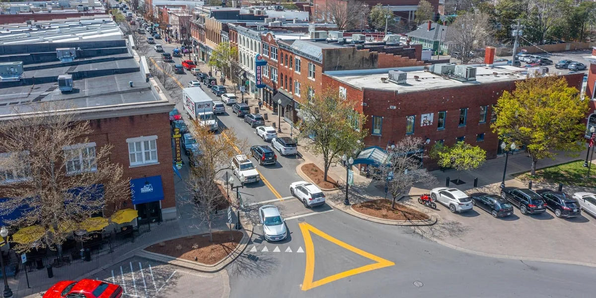 Commercial Roofing on Columbia Avenue and in Southall, Franklin, TN